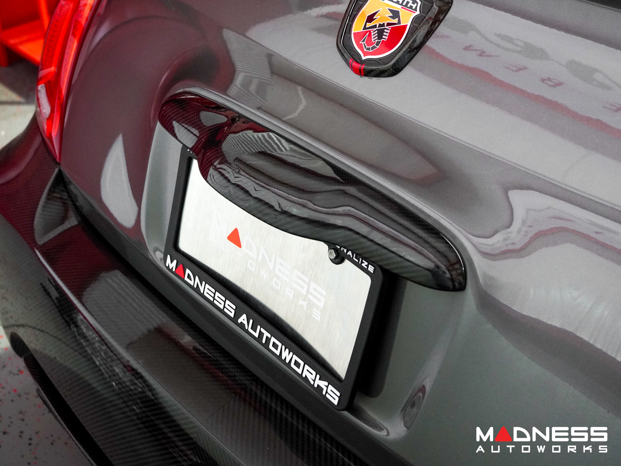 FIAT 500 Trunk Handle Cover - Carbon Fiber - Gloss Finish